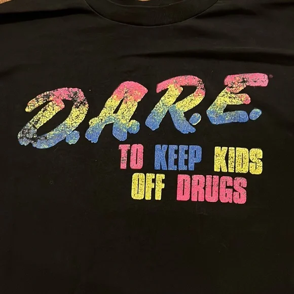 Vintage DARE t shirt - Picture 2 of 3